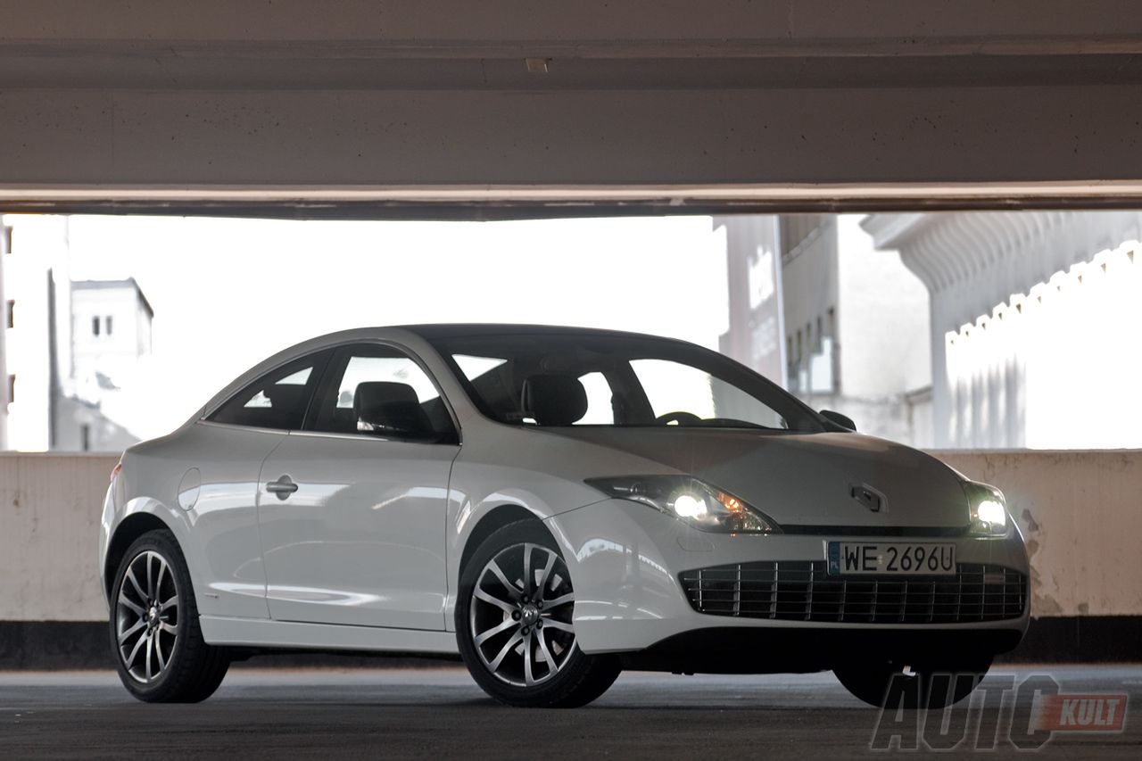 Renault Laguna Coupe Monaco GP 2,0 dCi (fot. Marcin Pogorzelski)