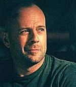 Bruce Willis w ramionach młodości