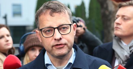 Szukali Romanowskiego w klasztorze. Jest decyzja sądu