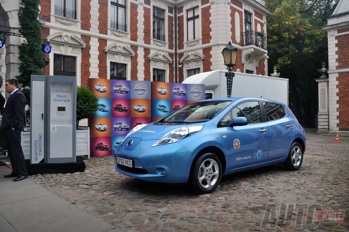Nissan Leaf