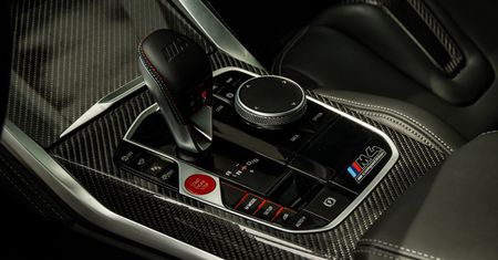 BMW M kończy z DCT. Manualnym skrzyniom daje czas do 2030 roku