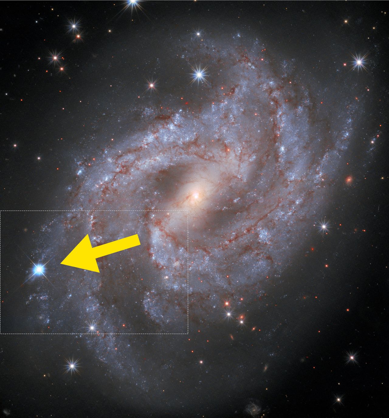 Teleskop Hubble’a ujął supernową jaśniejszą niż wszystkie gwiazdy w galaktyce