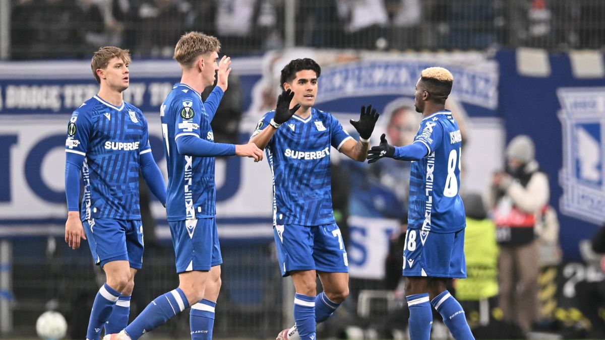 PAP / PAP/Jakub Kaczmarczyk / Lech walczył z Lausanne