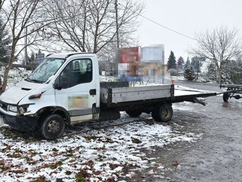 Kurów: Po pijaku ukradł busa, żeby wrócić nim z imprezy. Wpadł, gdy nad ranem chciał odstawić auto
