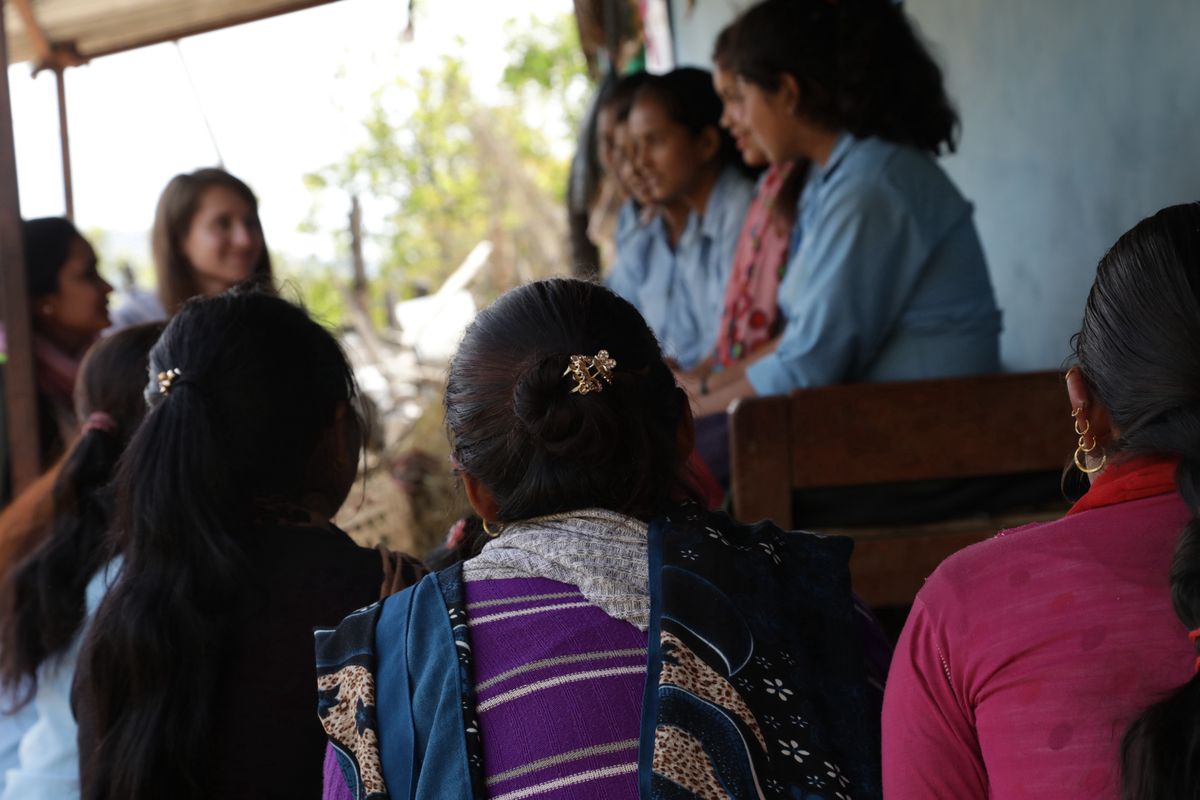 Warsztaty na temat higieny menstruacyjnej są bardzo potrzebne w Nepalu