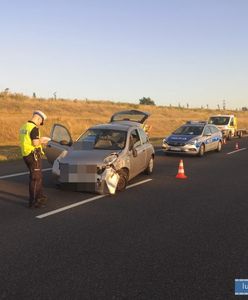Spowodowała kolizję pod wpływem narkotyków. Nagle zaczęła biegać po drodze