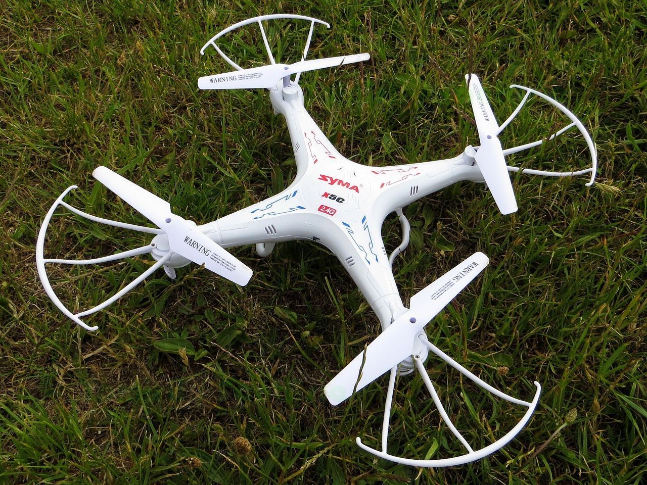 FantAsia: Syma X5C-1, czyli wysokich lotów dron (nie tylko) dla początkujących