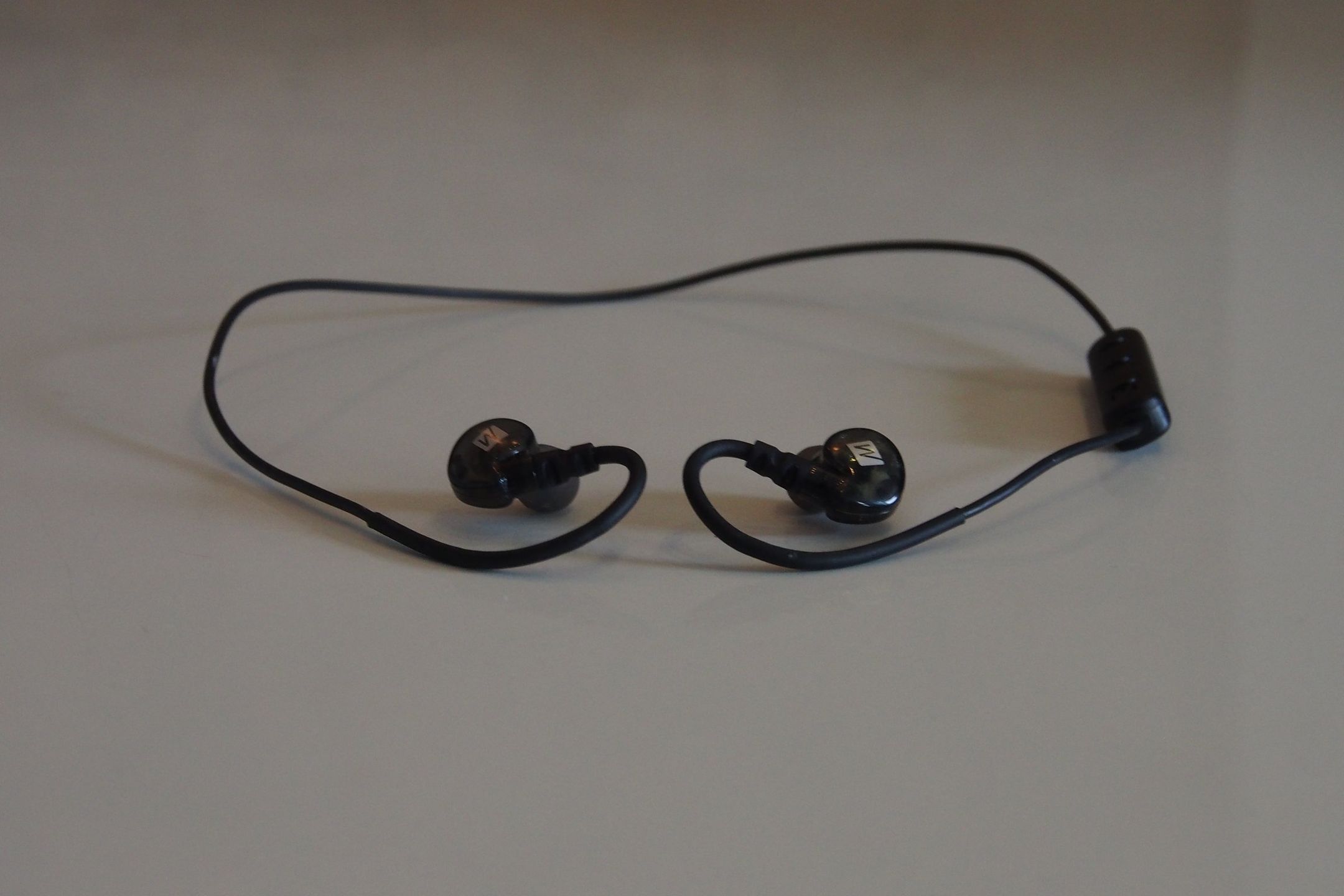 Test MEE X6 Plus: niedrogich słuchawek, które sprawdzą się w siłowni 2