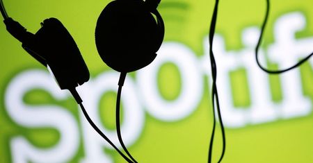 Słuchasz strumieniowanej muzyki? Jeden serwis może nie wystarczyć