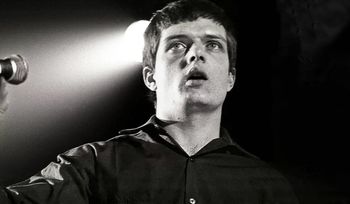 Legendą stał się po śmierci. "Klęczał w kuchni, miał związaną pętlę"