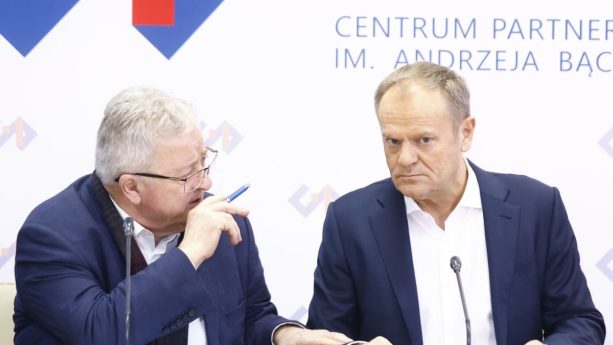 Premier Donald Tusk oraz minister rolnictwa Czesław Siekierski