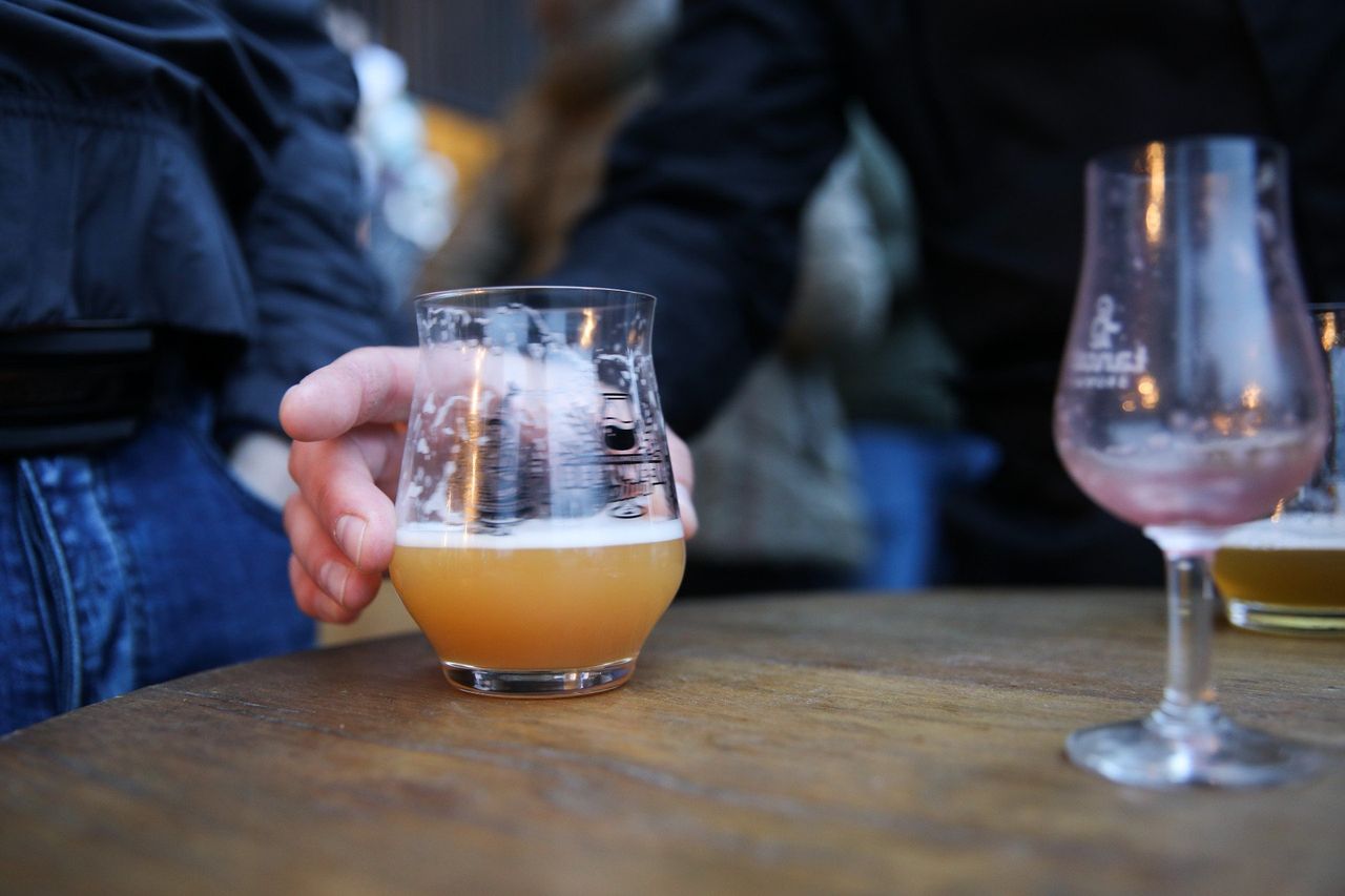 Kraków: Jest wniosek o wydłużenie nocnego zakazu sprzedaży alkoholu