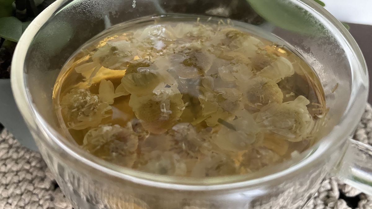 W PRL-u napar z rumianku był dobry na wszystko