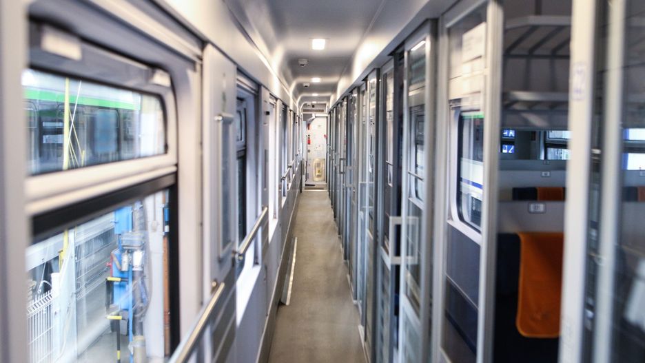 FABRYKA POJAZDOW SZYNOWYCH , NOWE WAGONY DLA PKP INTERCITY
