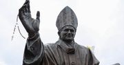 Rocznica zamachu na Jana Pawła II. W Rzeszowie papież ma aż sześć pomników. Zobacz zdjęcia