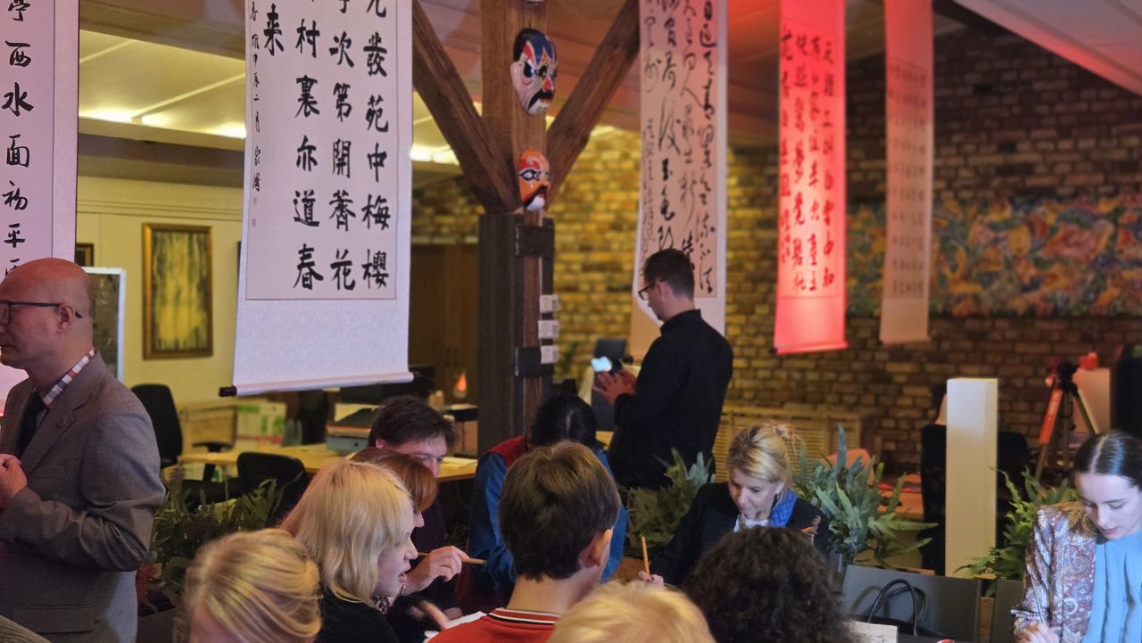 Wieczór z kulturą Chin w redakcji codziennypoznan.pl. Historia, sztuka i kulinaria Państwa Środka w centrum ogólnopolskiej uwagi