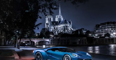 Ford GT na zestawie nowych zdjęć