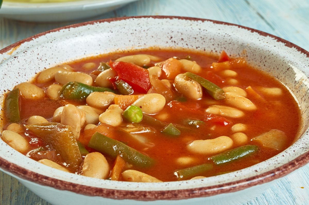 Discover the comforting charm of Bulgarian bean soup