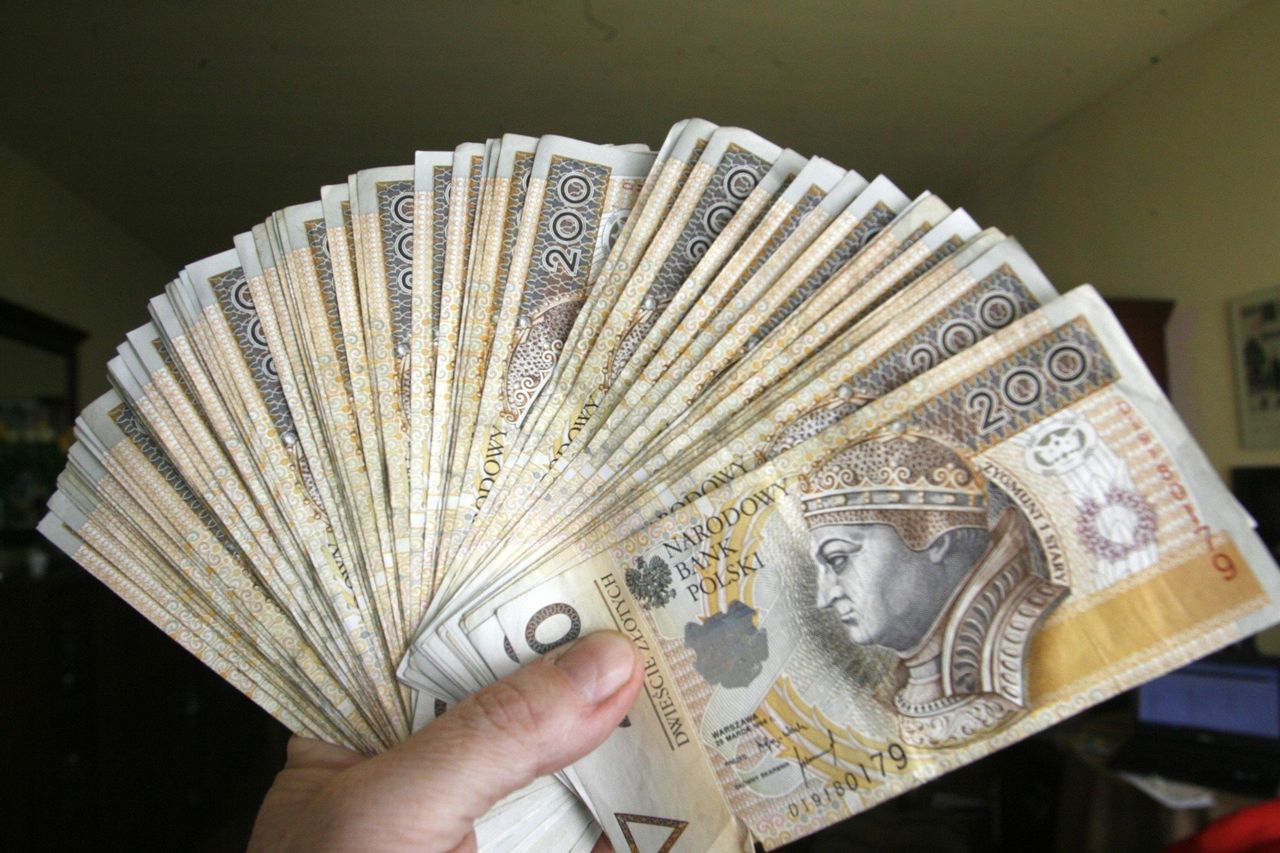 10 tys. złotych na rękę. Wcale nie trzeba być prezesem czy dyrektorem