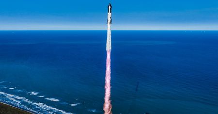 Loty Starship dwa razy w miesiącu. Ambicje SpaceX na 2025 r.