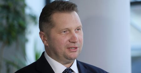 Wyniki matur 2022. Czarnek komentuje