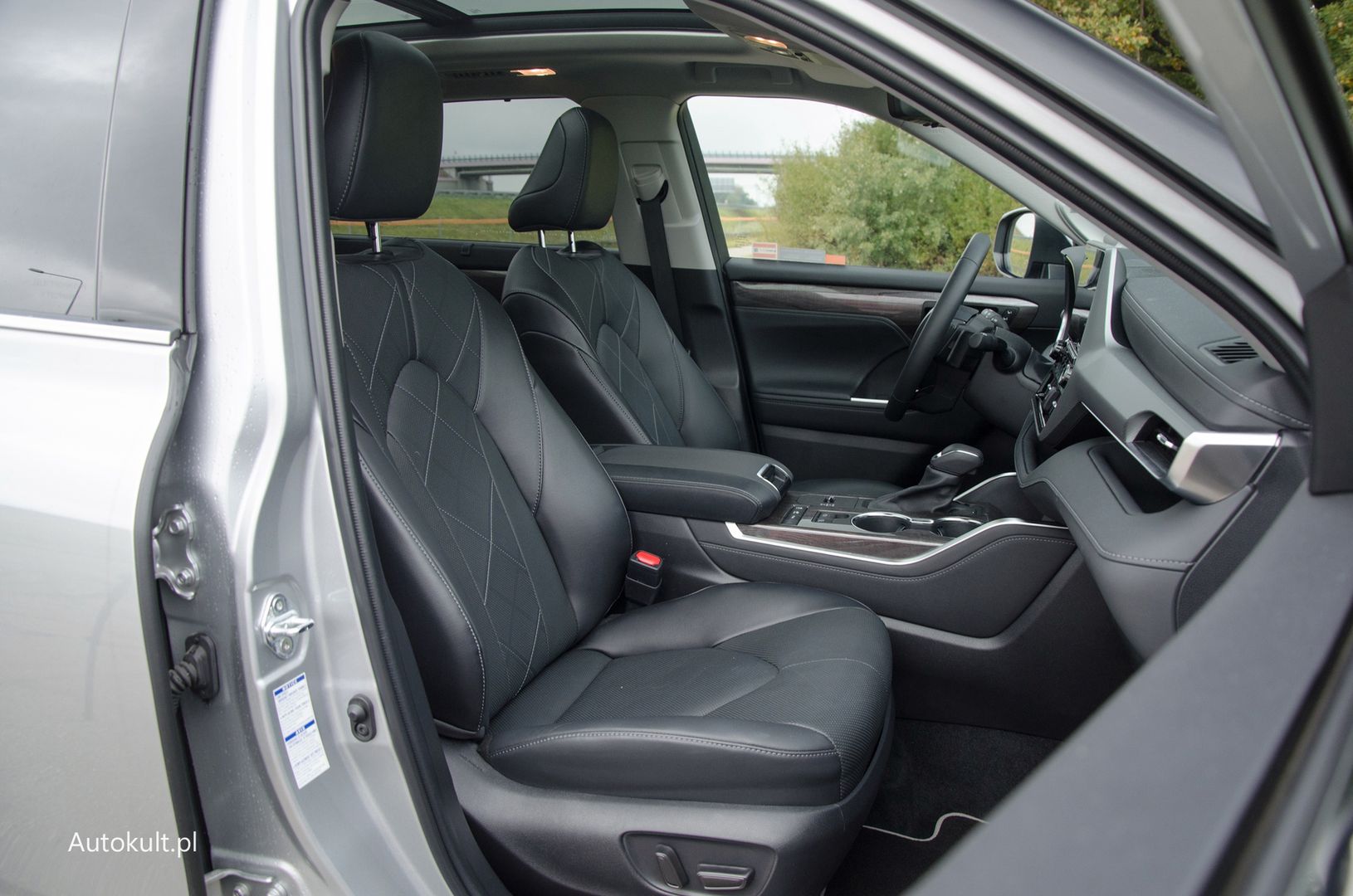 Ford Explorer vs. Toyota Highlander