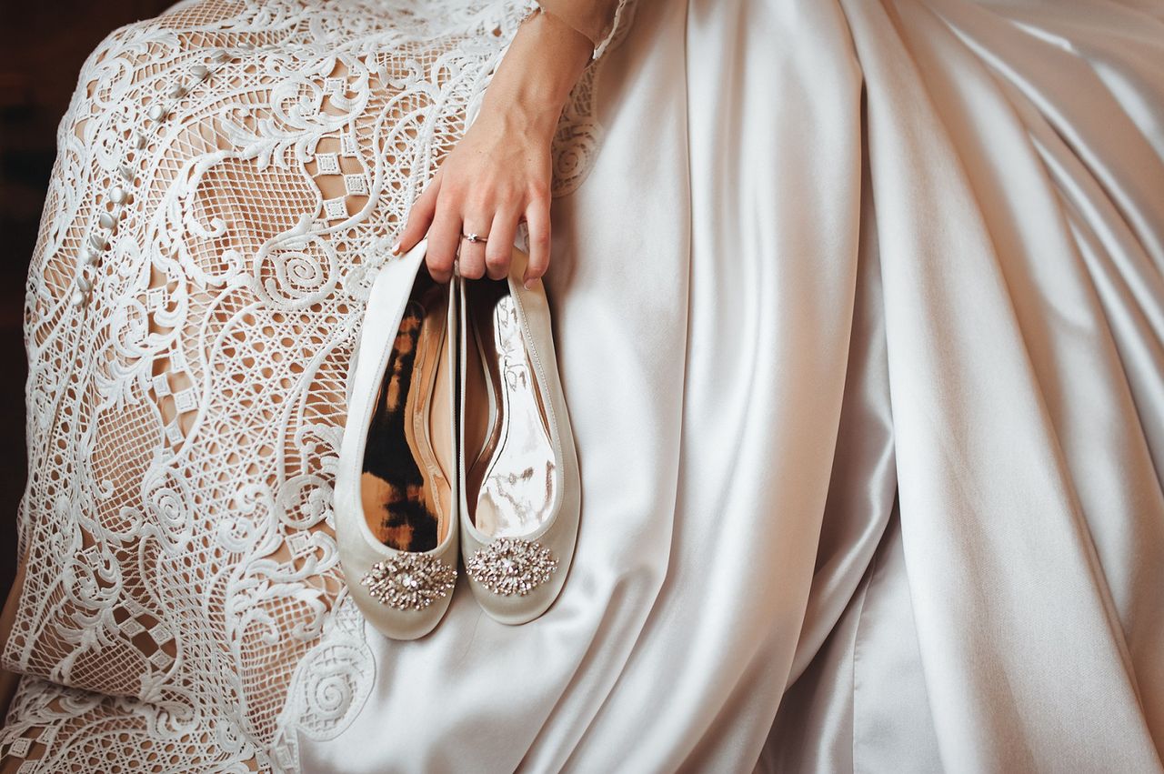 Buty ślubne – jakie wybrać? Propozycje modeli, w których przetańczysz całą noc
