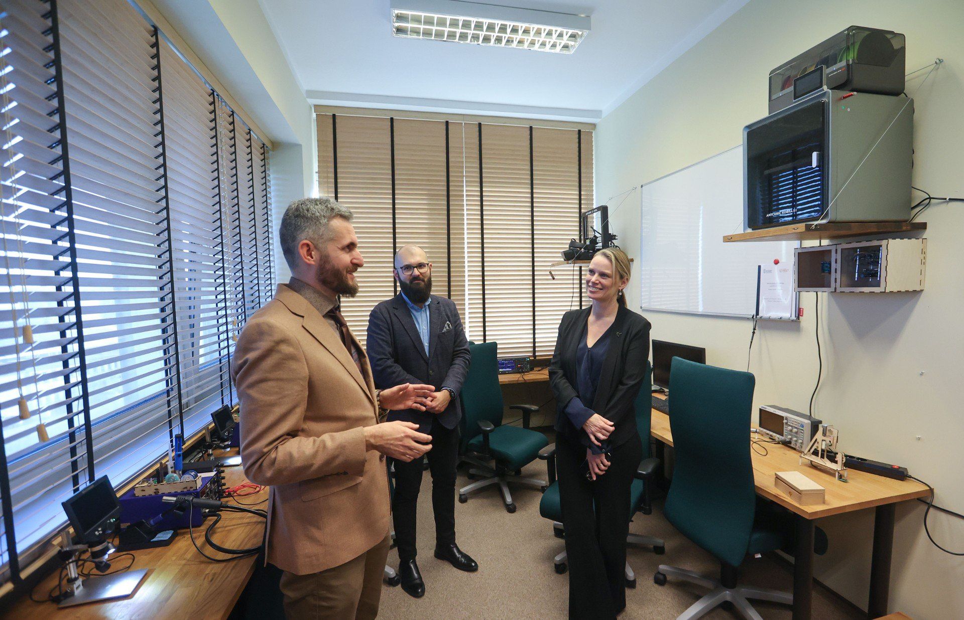 Laboratorium zostało otwarte w budynku Wydziału Budowy Maszyn i Lotnictwa.
