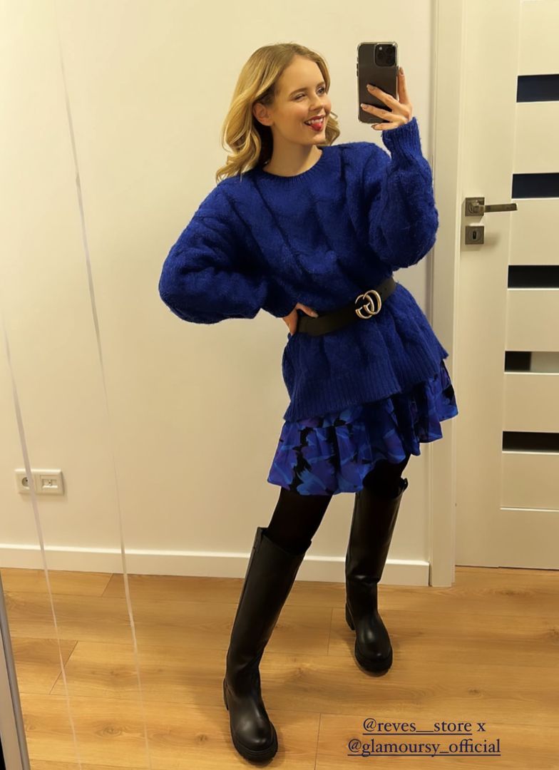 Olga Kalicka w chabrowej stylizacji
Instagram/olgakalicka