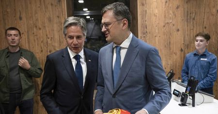Szef dyplomacji USA w Kijowie. Odwiedził McDonald's z Dmytro Kułebą