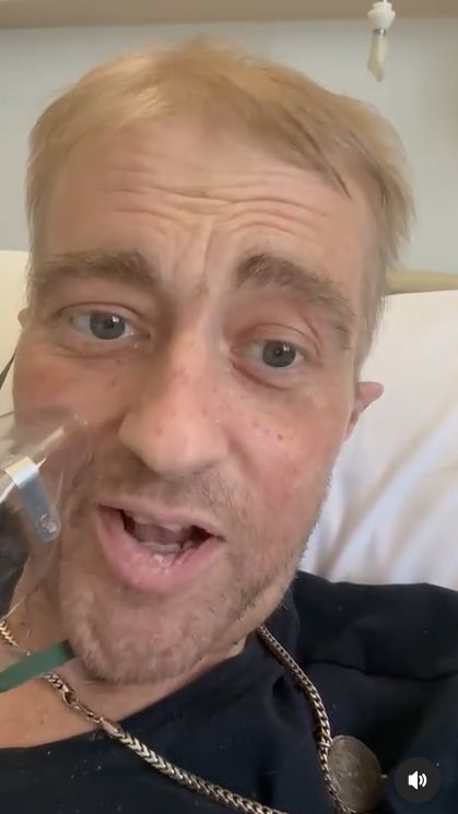Tomasz Jakubiak nadaje ze szpitala w Atenach