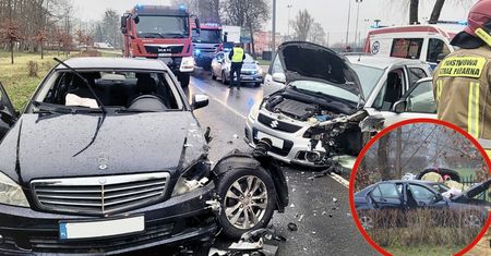 Piła: Zderzenie dwóch aut na Podgórnej. Dwie osoby w szpitalu