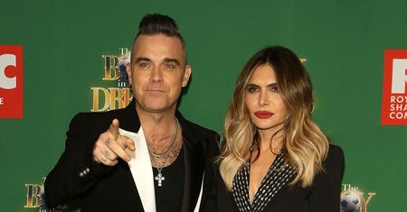 Żona Robbiego Williamsa prawi o RYGORYSTYCZNYM wychowywaniu dzieci. Tak chcą nauczyć ich pokory