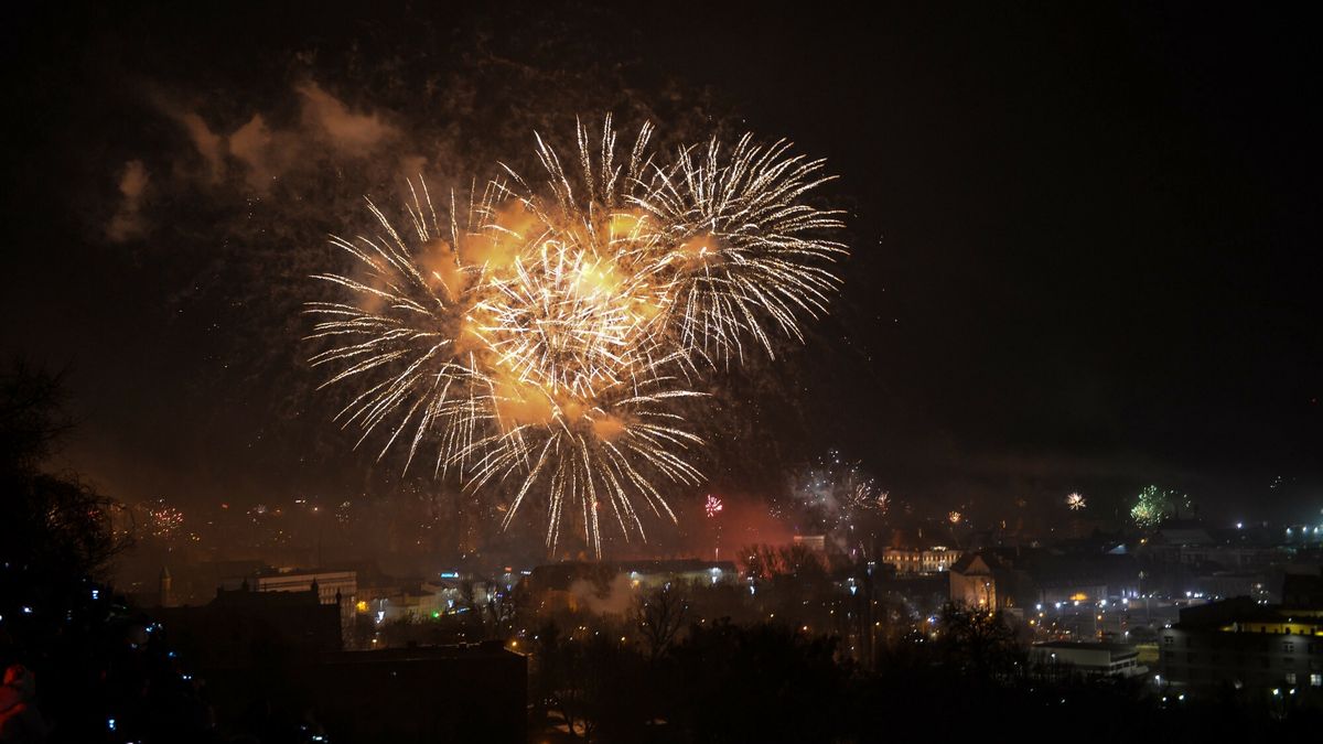 Fajerwerki w sylwestra. Tutaj obowiązuje zakaz strzelania. Zdj. ilustracyjne