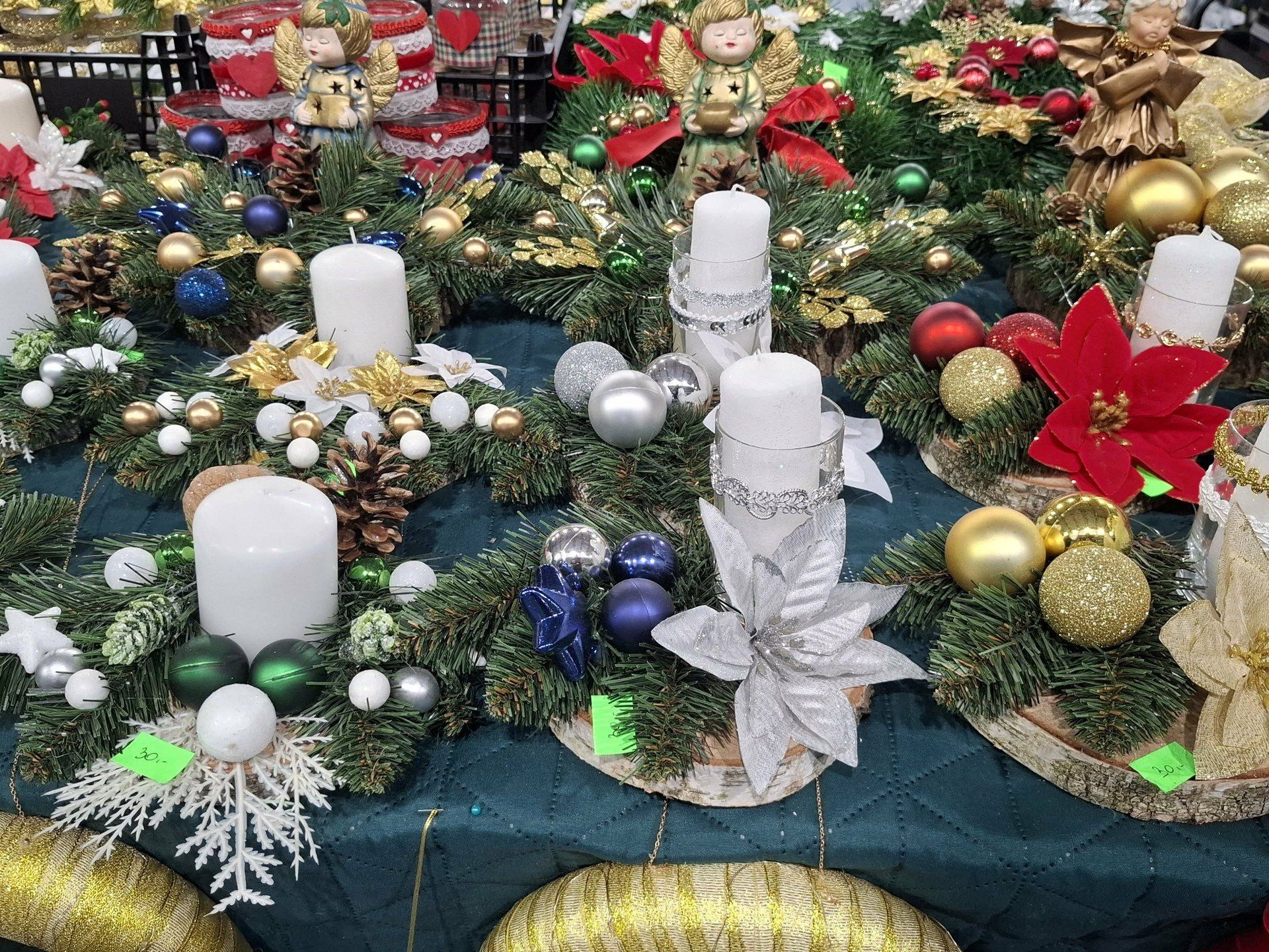 Grudniowy Pchli Targ w Zamościu