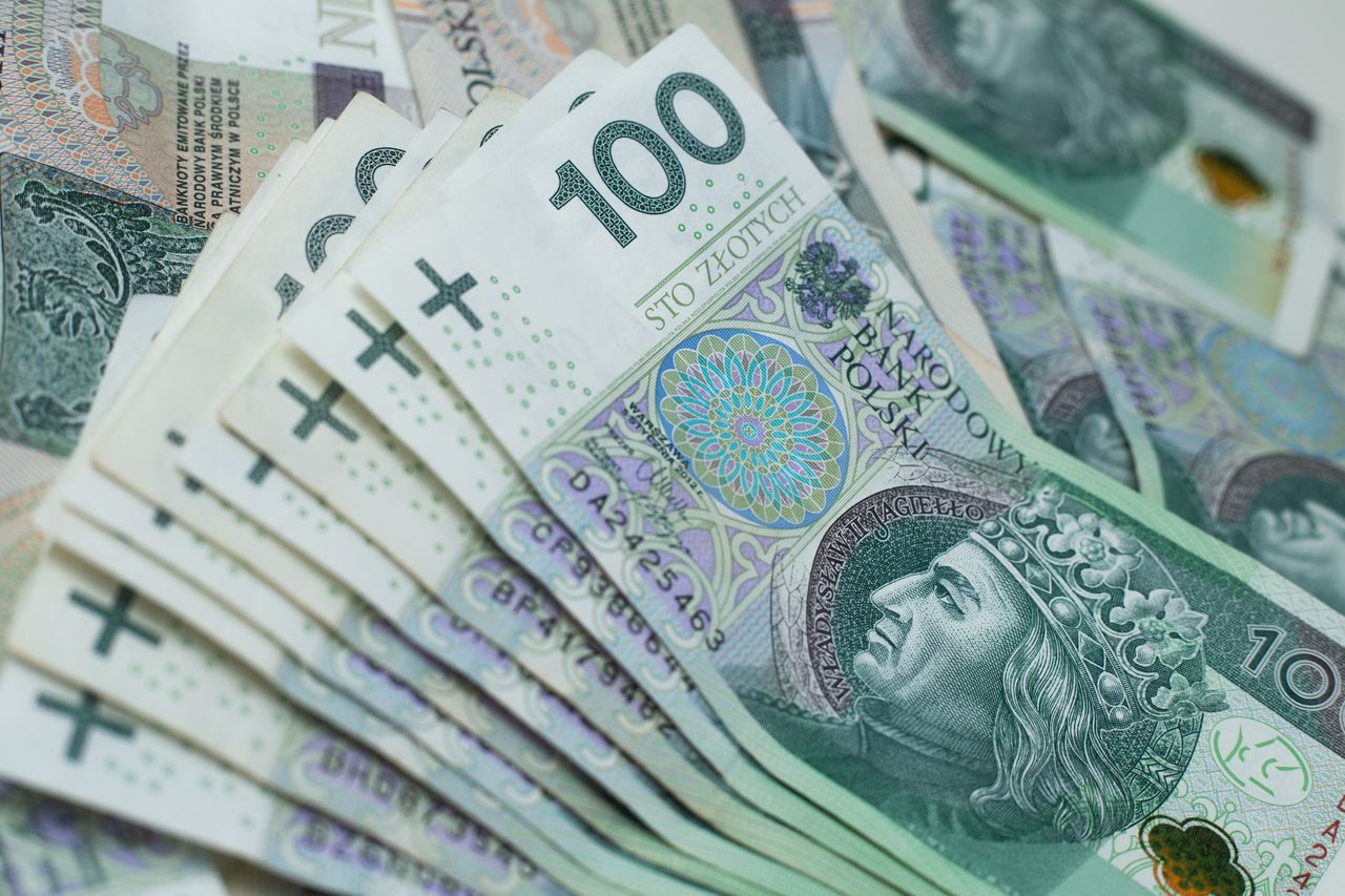 40 zł dla uchodźców z Ukrainy. Pieniądze będą wypłacane dłużej