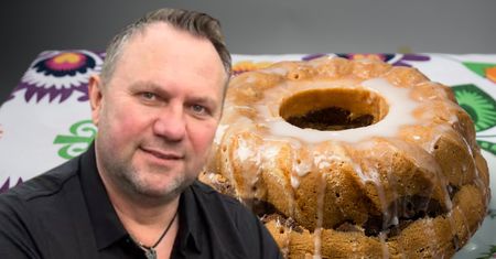 Strzelczyk dodaje do babki. Dzięki niemu jest długo wilgotna i bardzo kremowa
