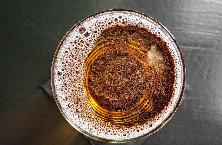 Statystyczny Polak wypija ponad dziewięć litrów alkoholu rocznie