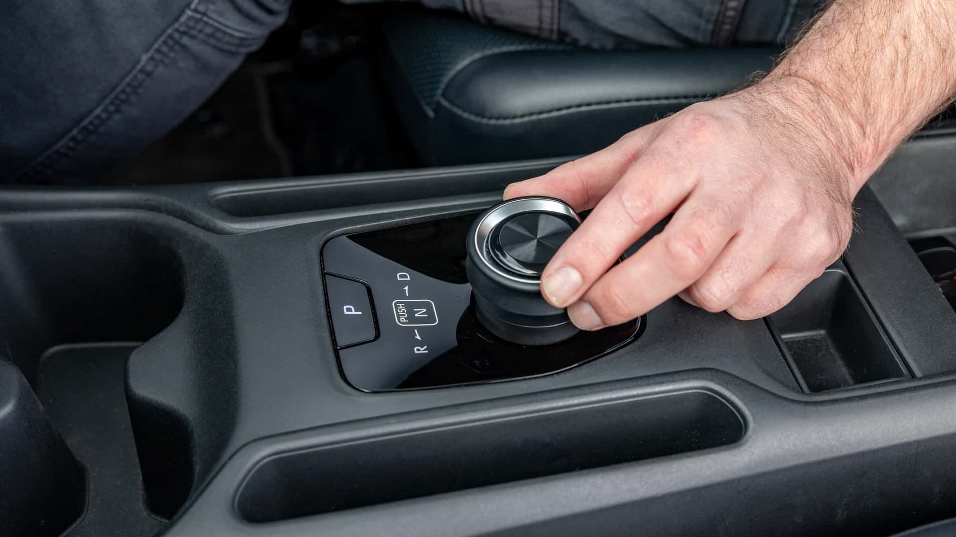 Toyota Hilux BEV
