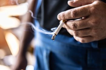 Sprawdź swoją wiedzę o paleniu tytoniu. Ile haseł odkryjesz?