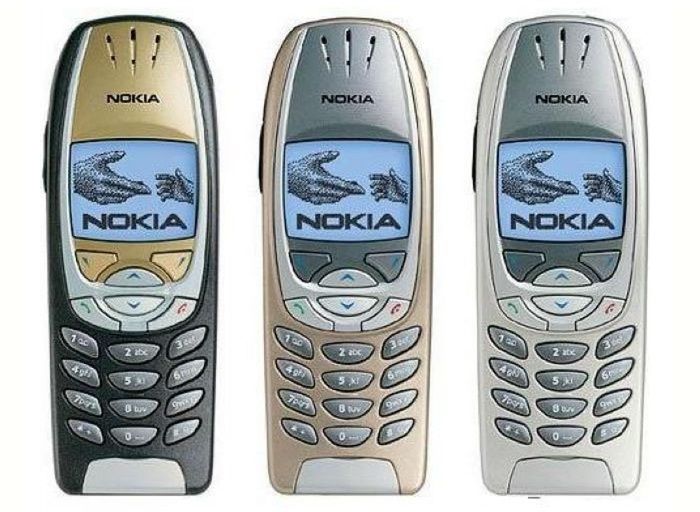 Podróż w czasie: nieśmiertelna Nokia 6310i 2
