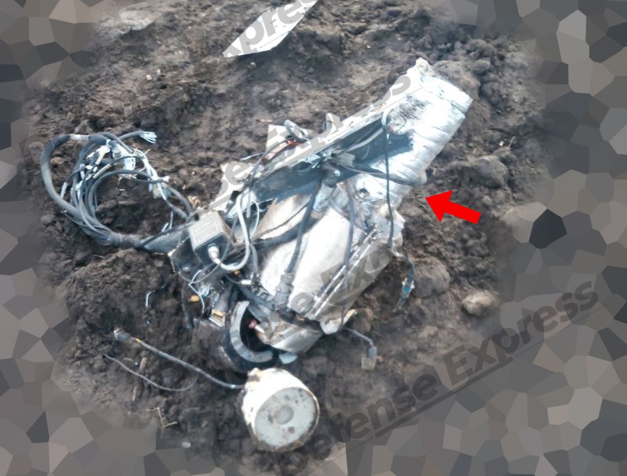 Drone Shahed-238. Ukrainians found Western parts in it.