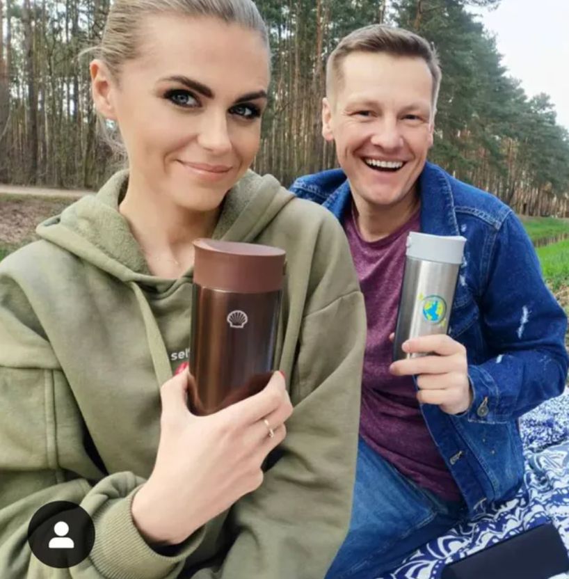 Marcin Mroczek z żoną 
