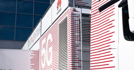 5G is ON - Huawei promuje tę technologię, bo to nie tylko w jego interesie