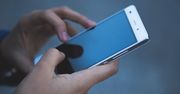 Smartfon groźniejszy niż deska sedesowa? Ilość bakterii może przerażać