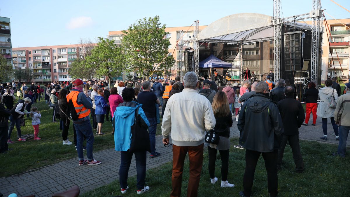 Koronawirus w Polsce. Sanepid nałożył karę za koncert Kasi Kowalskiej