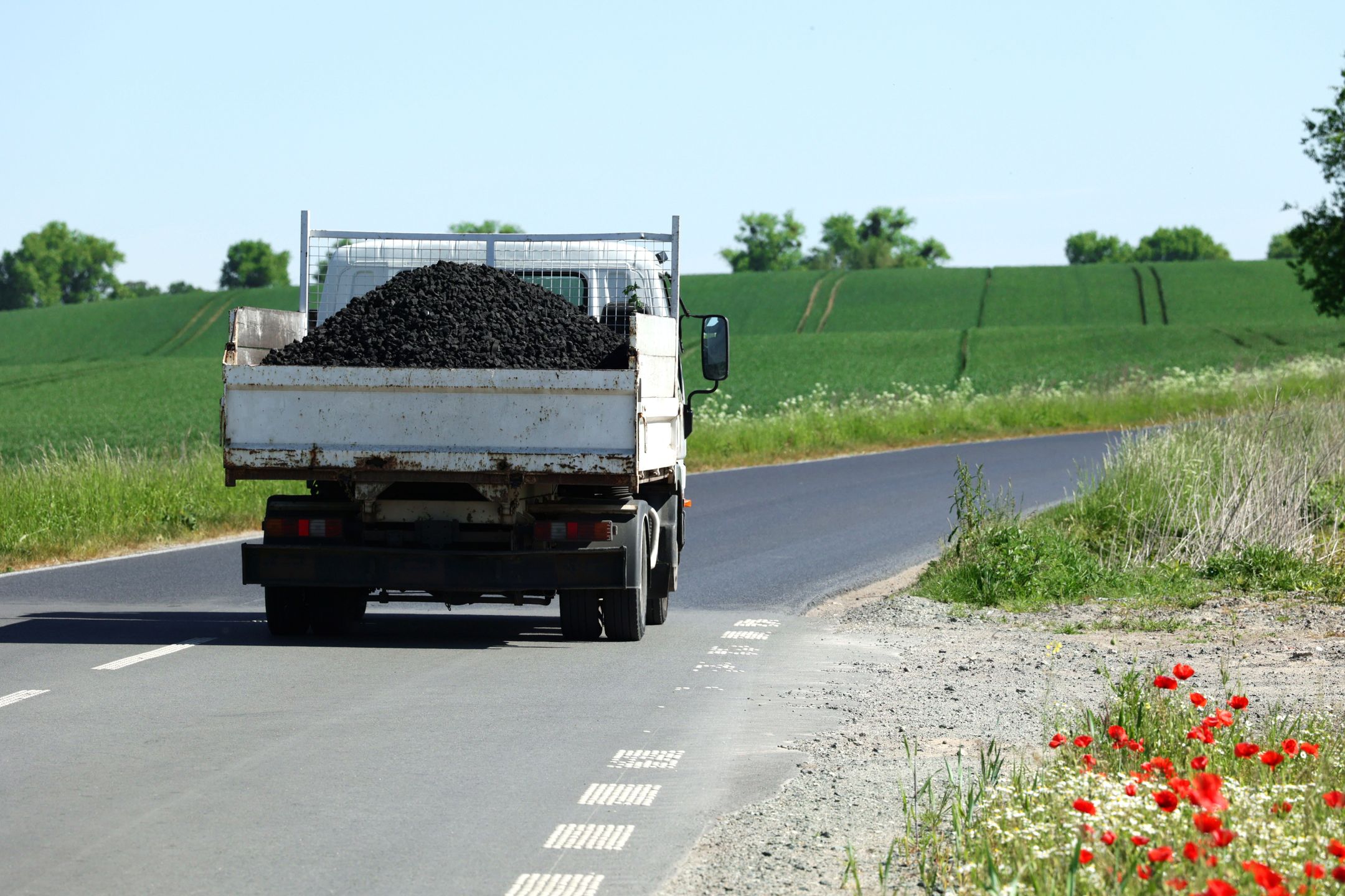 Niektórzy wezmą kilka dodatków węglowych na jeden piec. I to zgodnie z prawem 