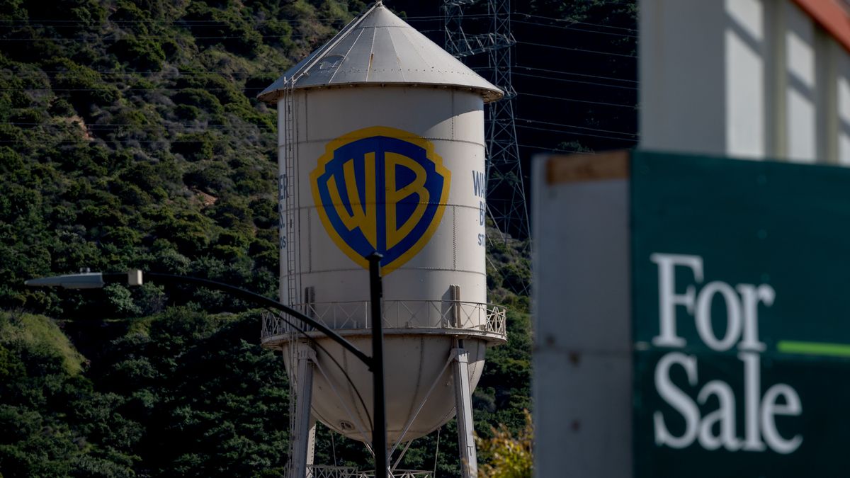 Warner Bros. podpisuje umowę z Paramount.