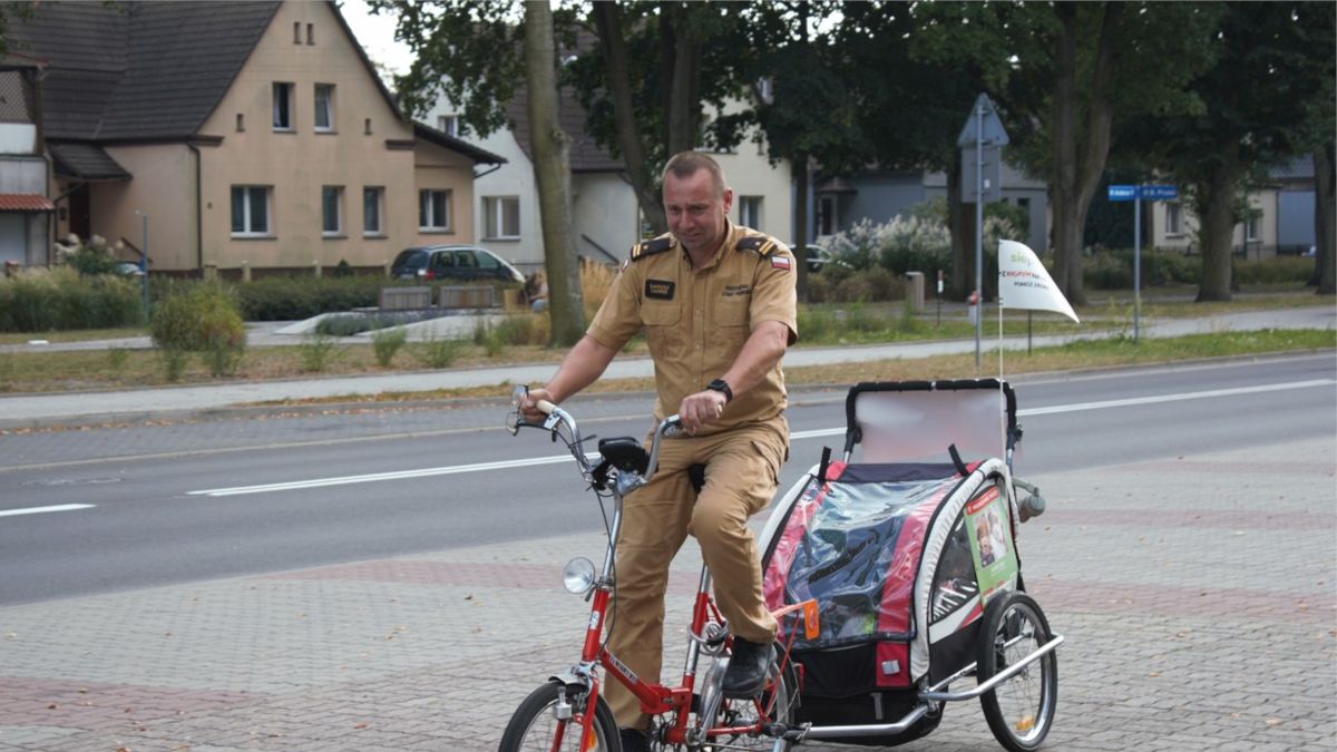 Dla chorej Emilki przejechał rowerem na Hel.