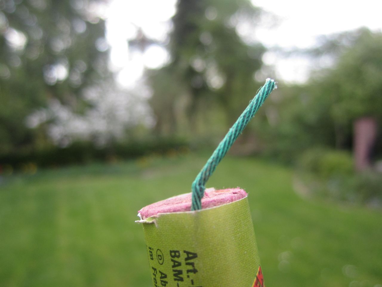 Samodzielnie skonstruował petardę. Wybuch ciężko ranił 11-latka